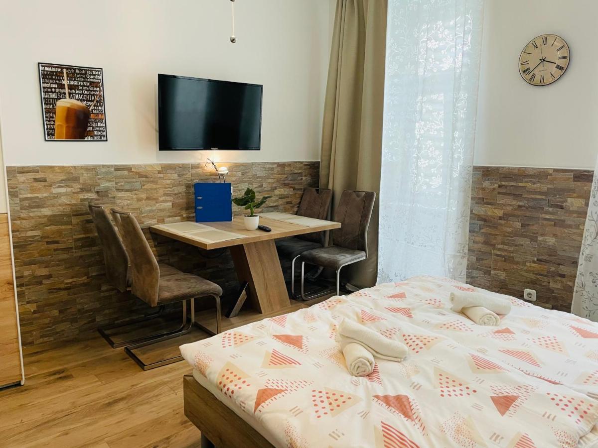 Flatprovider Hp Apartment Wien Eksteriør billede